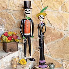 Dia De Muertos Couple Image 1