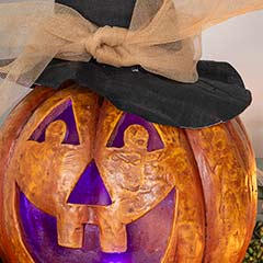Witch's Hat Jack-o'-lantern Image 2